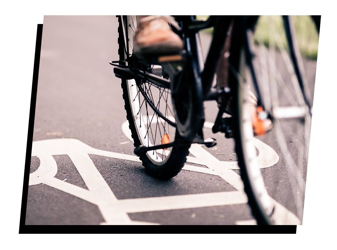 ¿Con ganas de pedalear? ¡Descubre algunas de las mejores rutas alrededor de Santiago! 🚴♀️