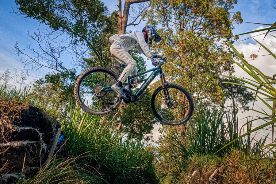 Bicicleta Eléctrica Collosus N8Xe