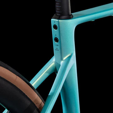 BICICLETA ruta Cube Attain C:62 SLX (PREVENTA)