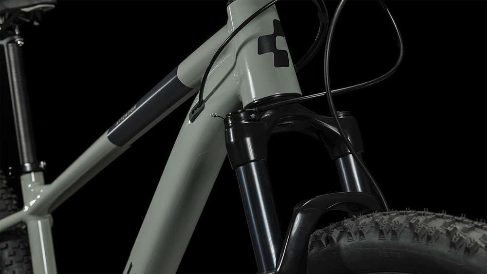 Bicicleta Mountain Bike Attention Aro 29