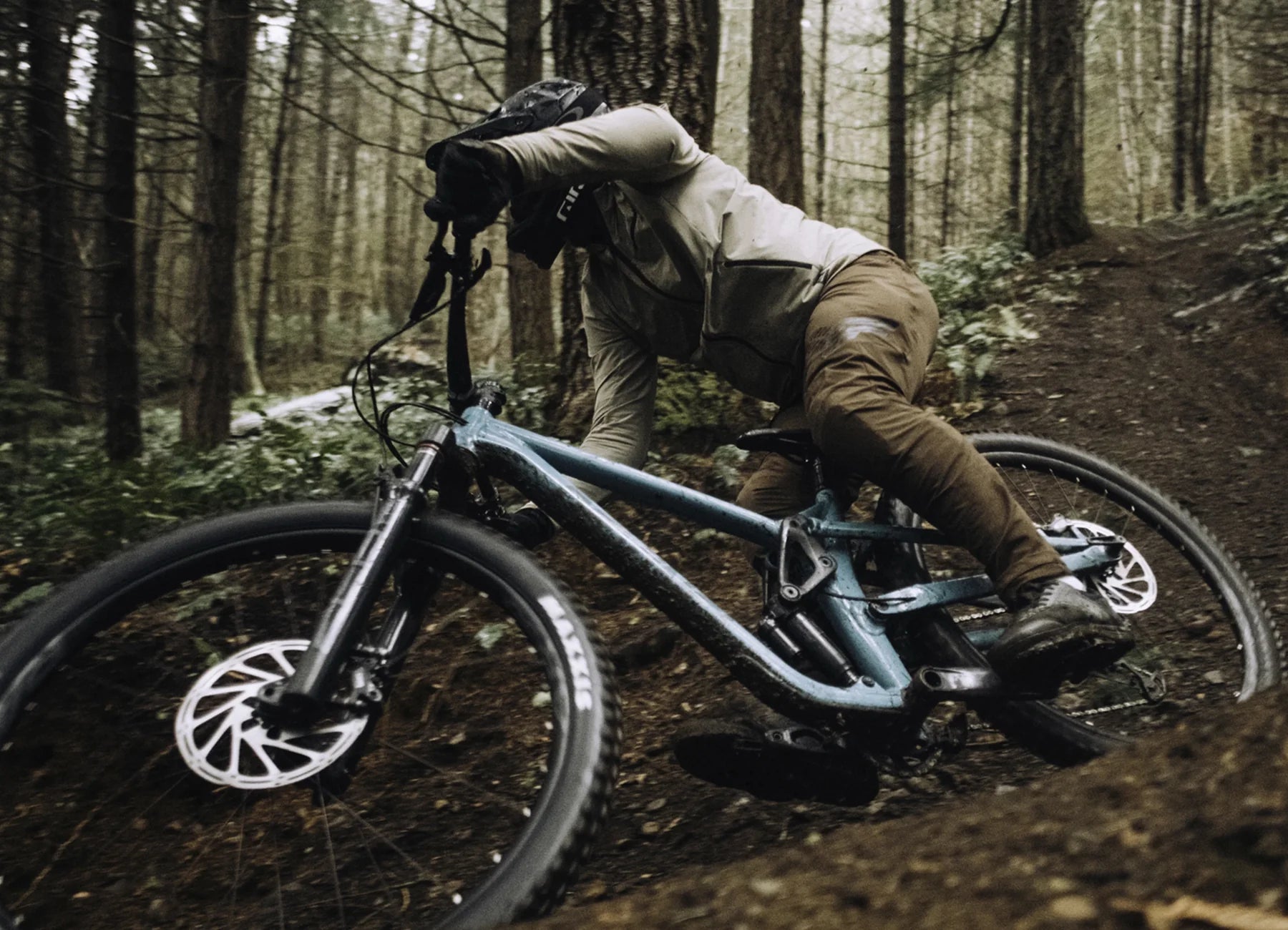 Bicicleta Doble suspensión Chainsaw Enduro GX Aro 29
