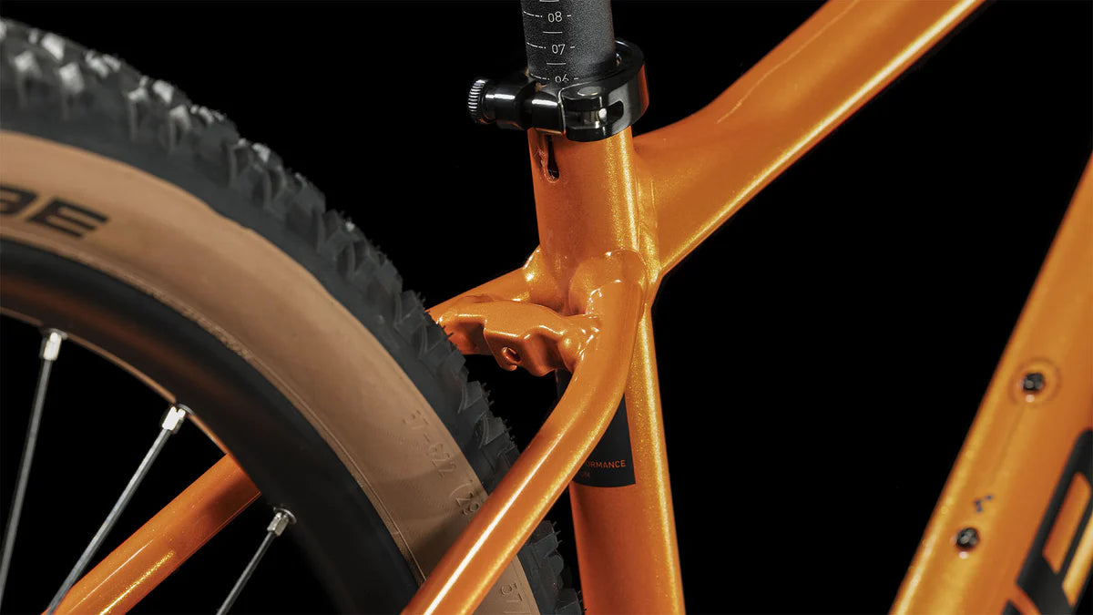 Bicicleta Mountain Bike Attention Aro 29