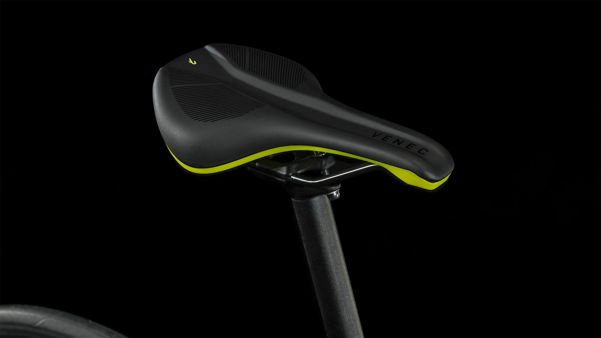 Bicicleta Ruta Attain Race Negro Aro 700c