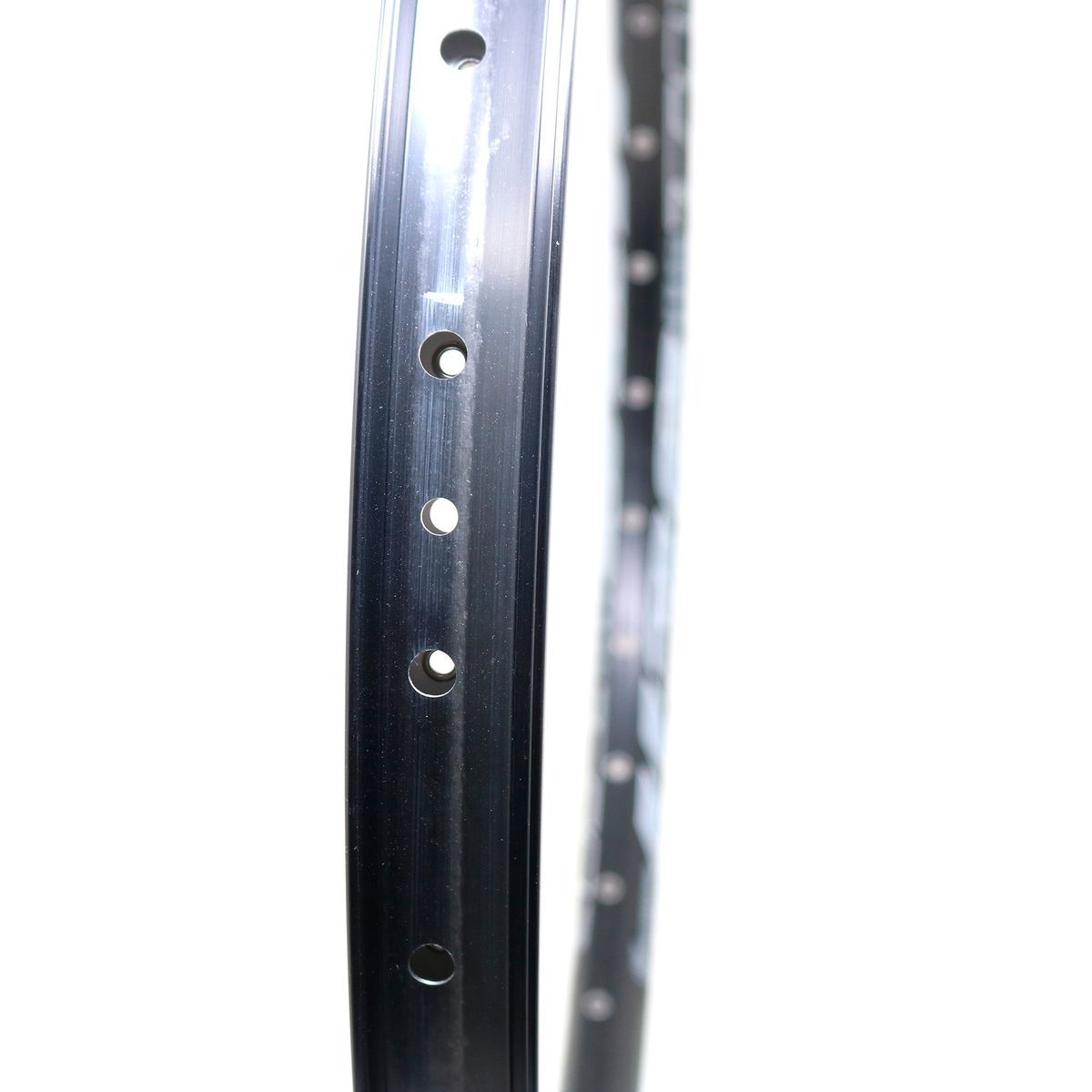 Llanta Asimétrica 29 U32 OS TL 32H Presta Con Ojetillos