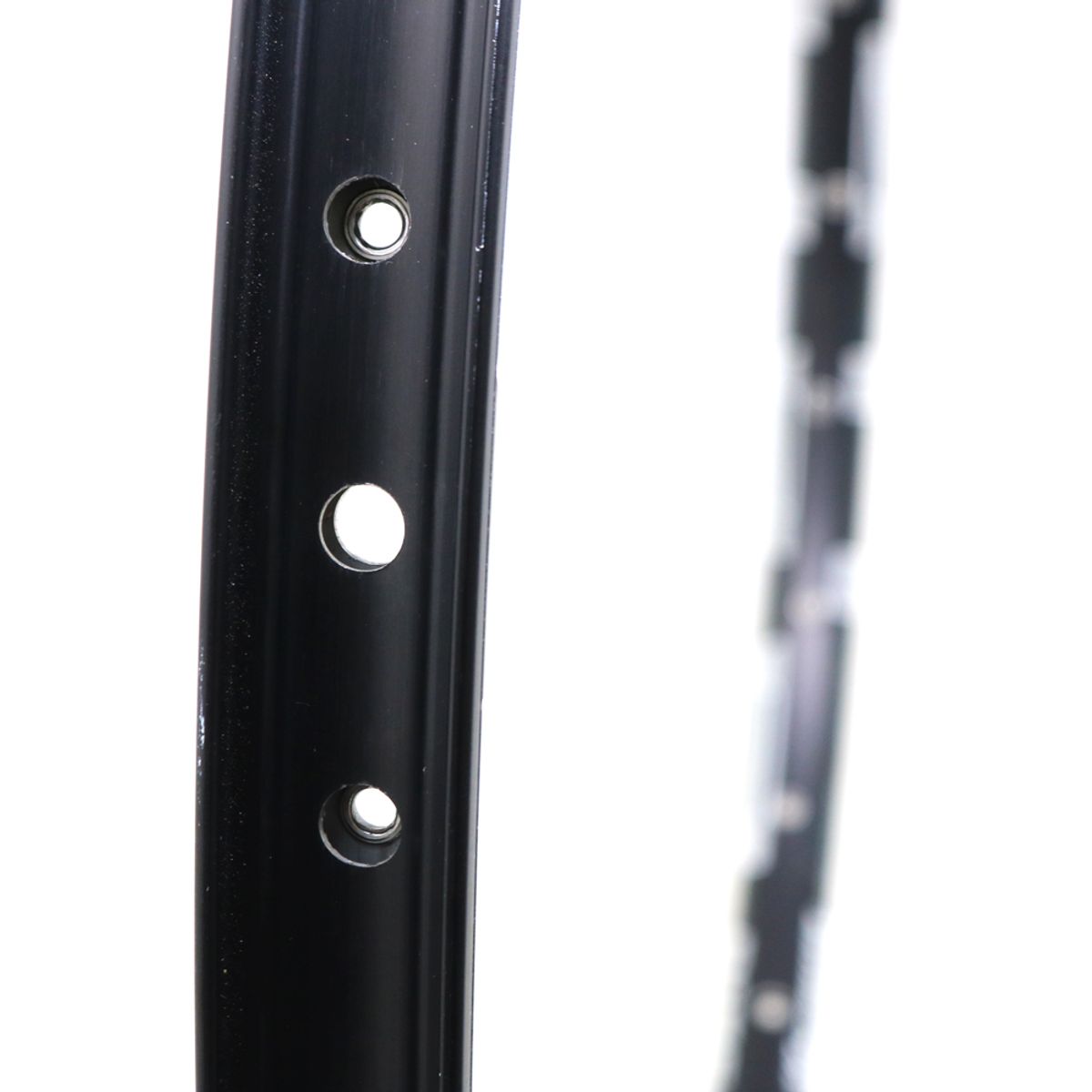 Llanta U28 27.5 36H Presta Con Ojetillos