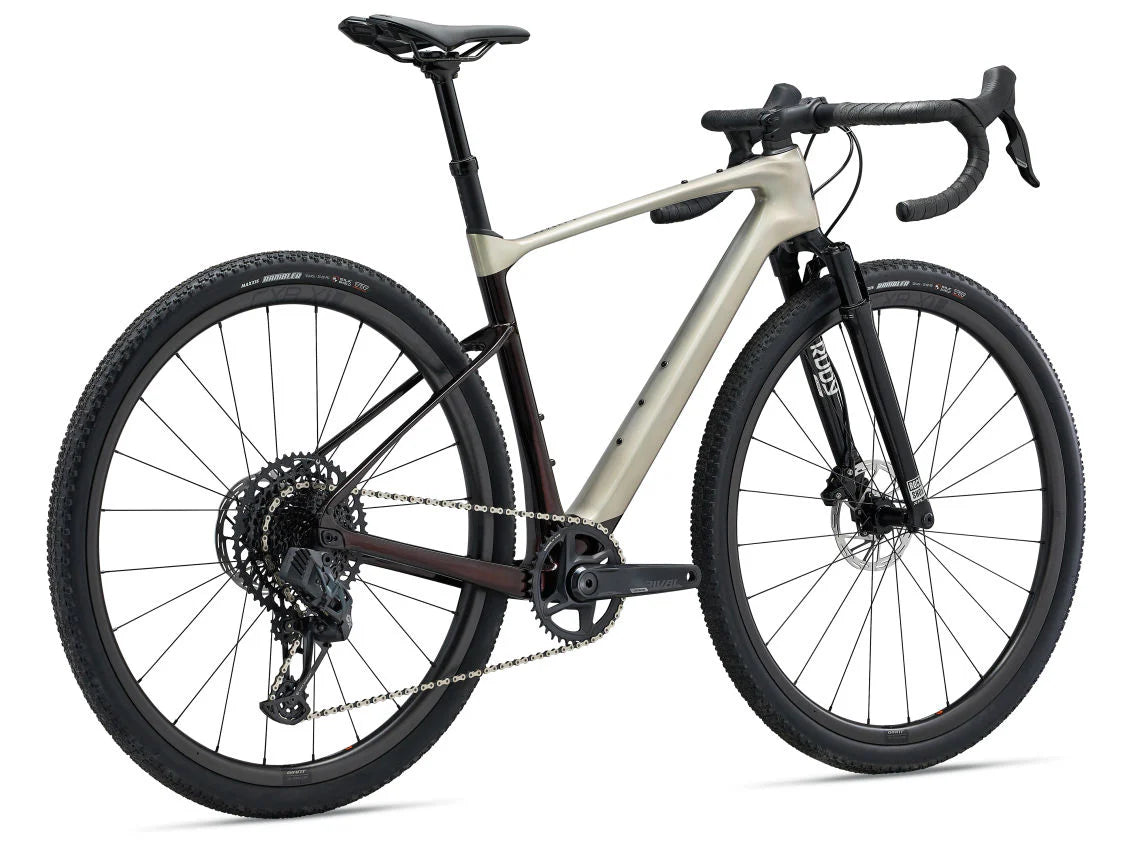 Bicicleta Gravel Revolt X Advanced Pro