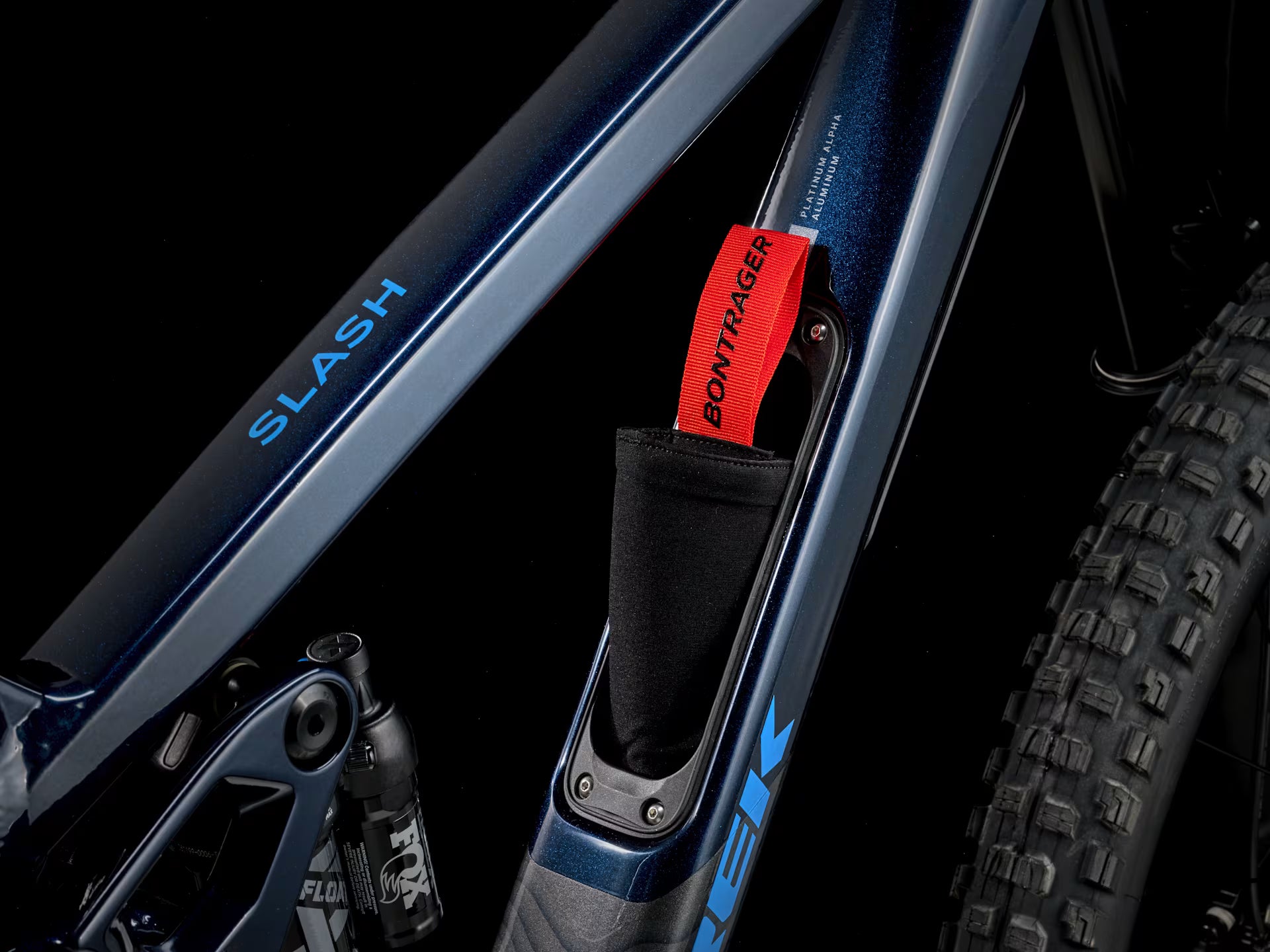 Bicicleta Mountain Bike Slash 8 Gen 6 XT