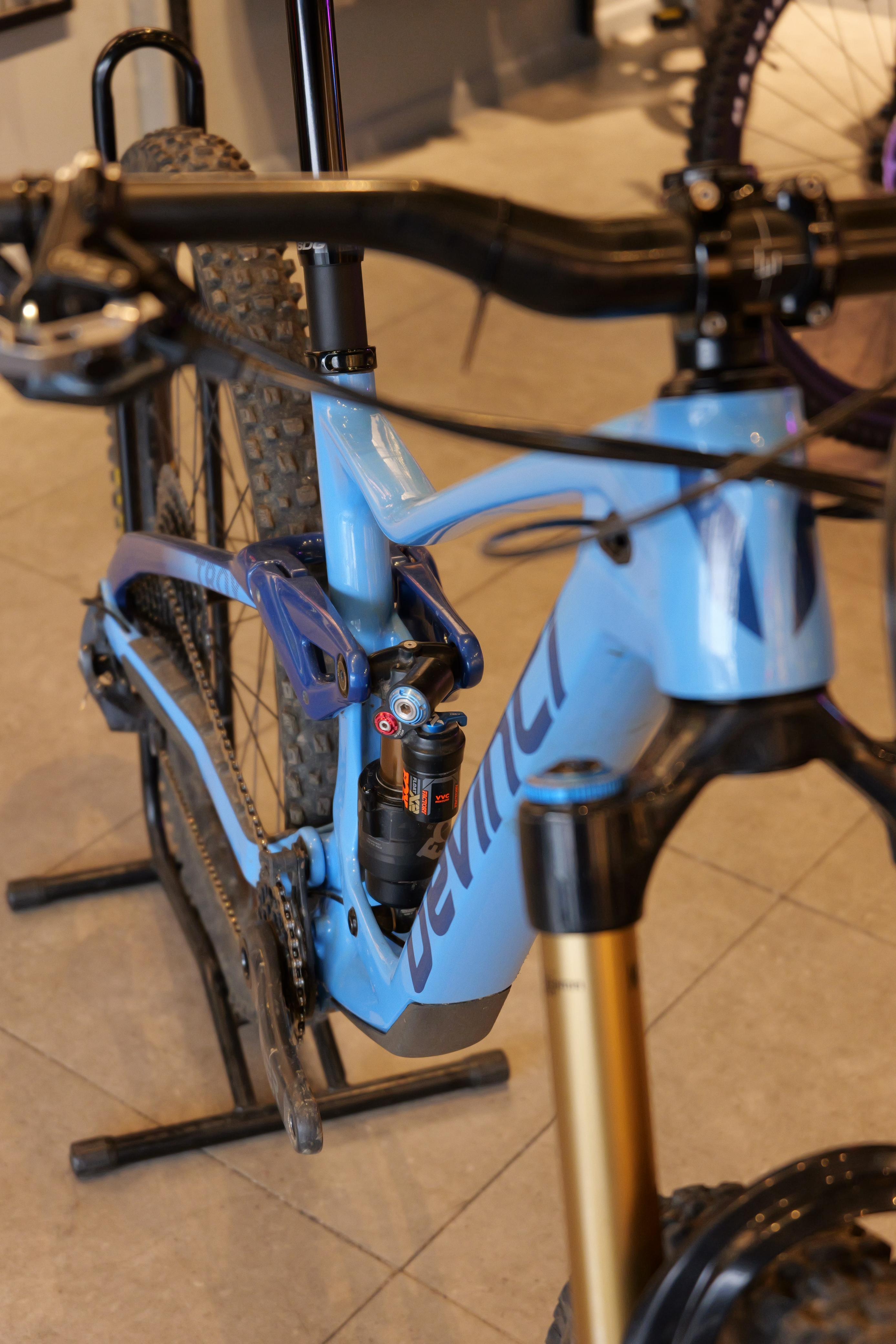 BICICLETA DENVINCI TROY CARBON BLUE M