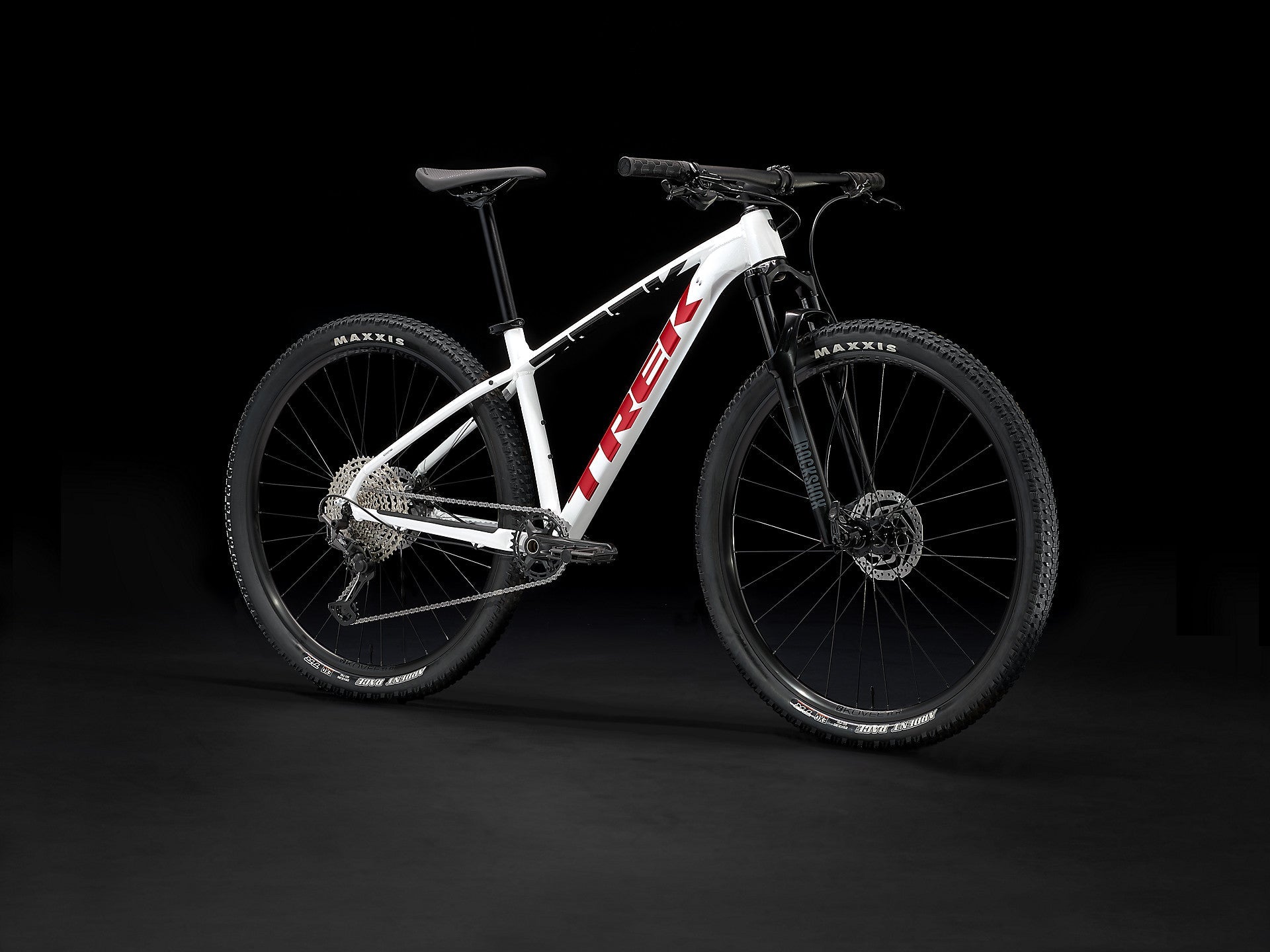 Bicicleta Mountain Bike X-Caliber 8 Aro 27,5