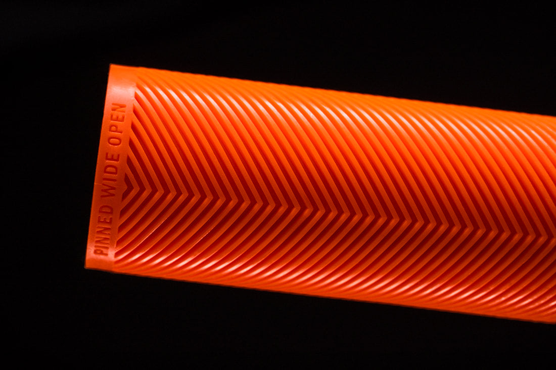 PUÑO DEITY KNUCKLEDUSTER