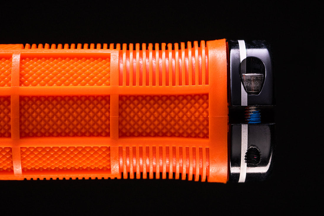 PUÑO DEITY KNUCKLEDUSTER