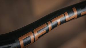 MANUBRIO DEITY BLACKLABEL 31.8 x 38MM BRONZE