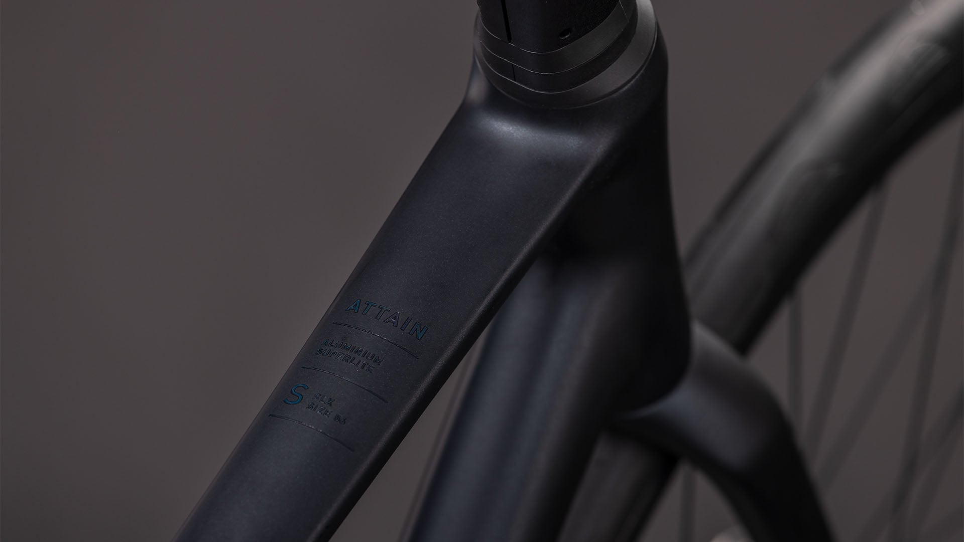 Bicicleta Ruta Attain SLX Aro 700