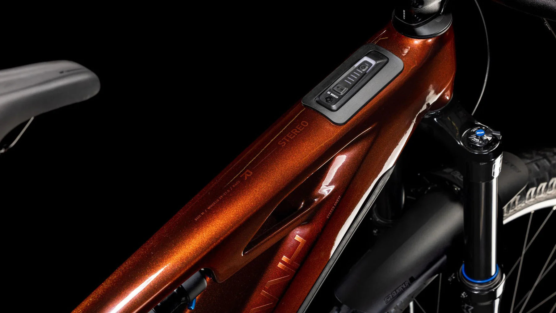 Bicicleta MTB Eléctrica Stereo Hybrid ONE77 HPC Race 800