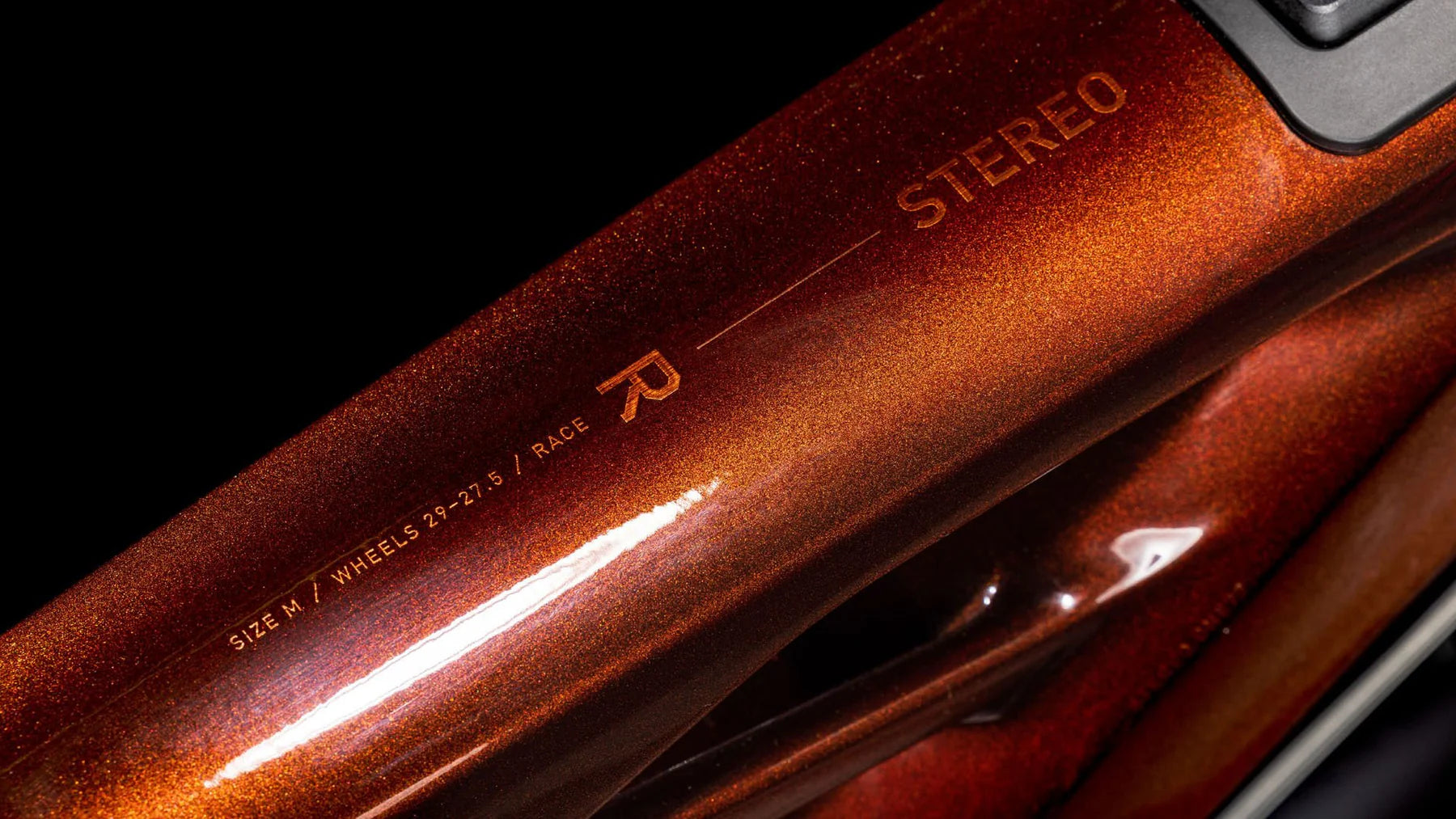 Bicicleta MTB Eléctrica Stereo Hybrid ONE77 HPC Race 800