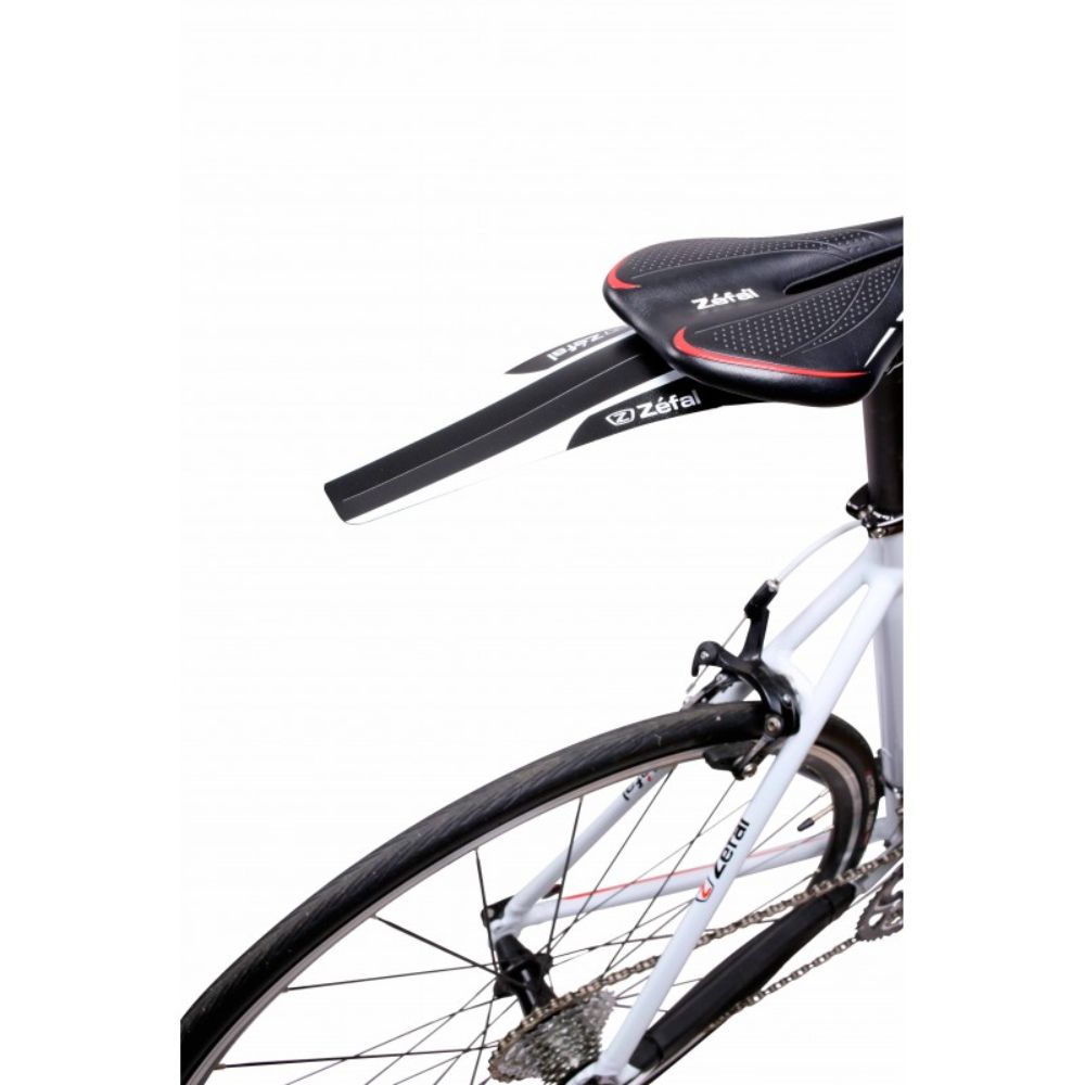 Tapabarro Para Sillin Zefal Modelo Shield Lite M Negro/Blanco