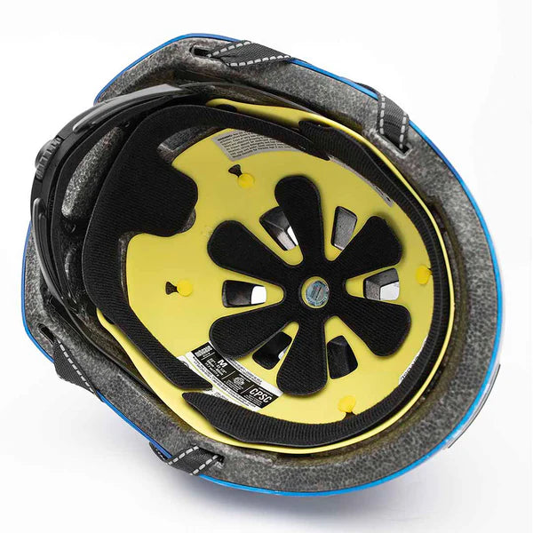 Casco Little Nutty Onyx MIPS