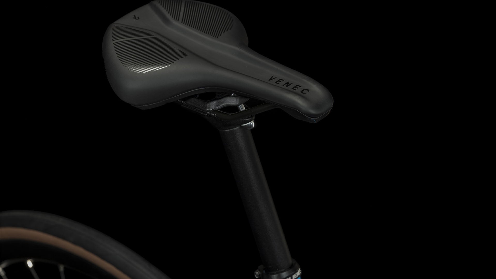 Bicicleta Ruta Attain Race Aro 700c