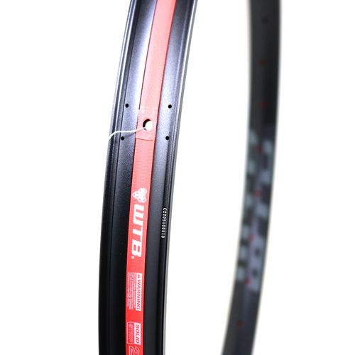 Llanta Kom Tough I35 27.5 Tcs 2.0 32h Blk