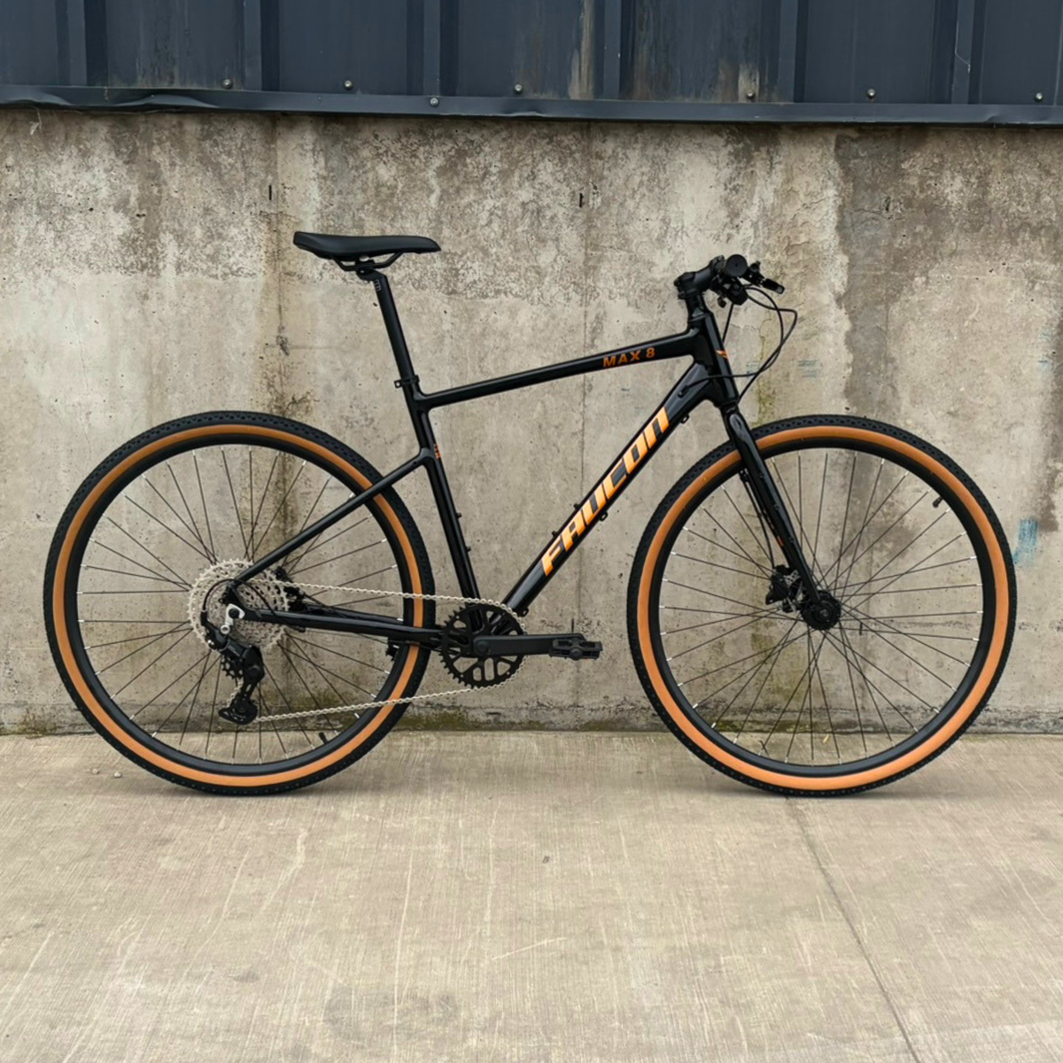 Bicicleta Urbana Híbrida Max 8 Aro 700c