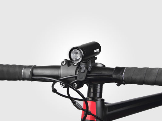 Luz delantera CR600