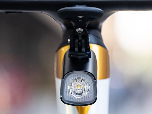 Luz delantera K700