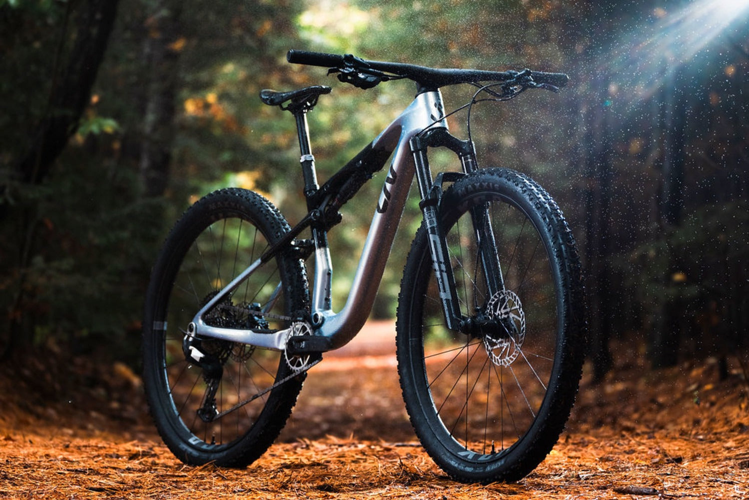 Bicicleta Mountain Bike LIV PIQUE ADVANCED SL 2 PREVENTA