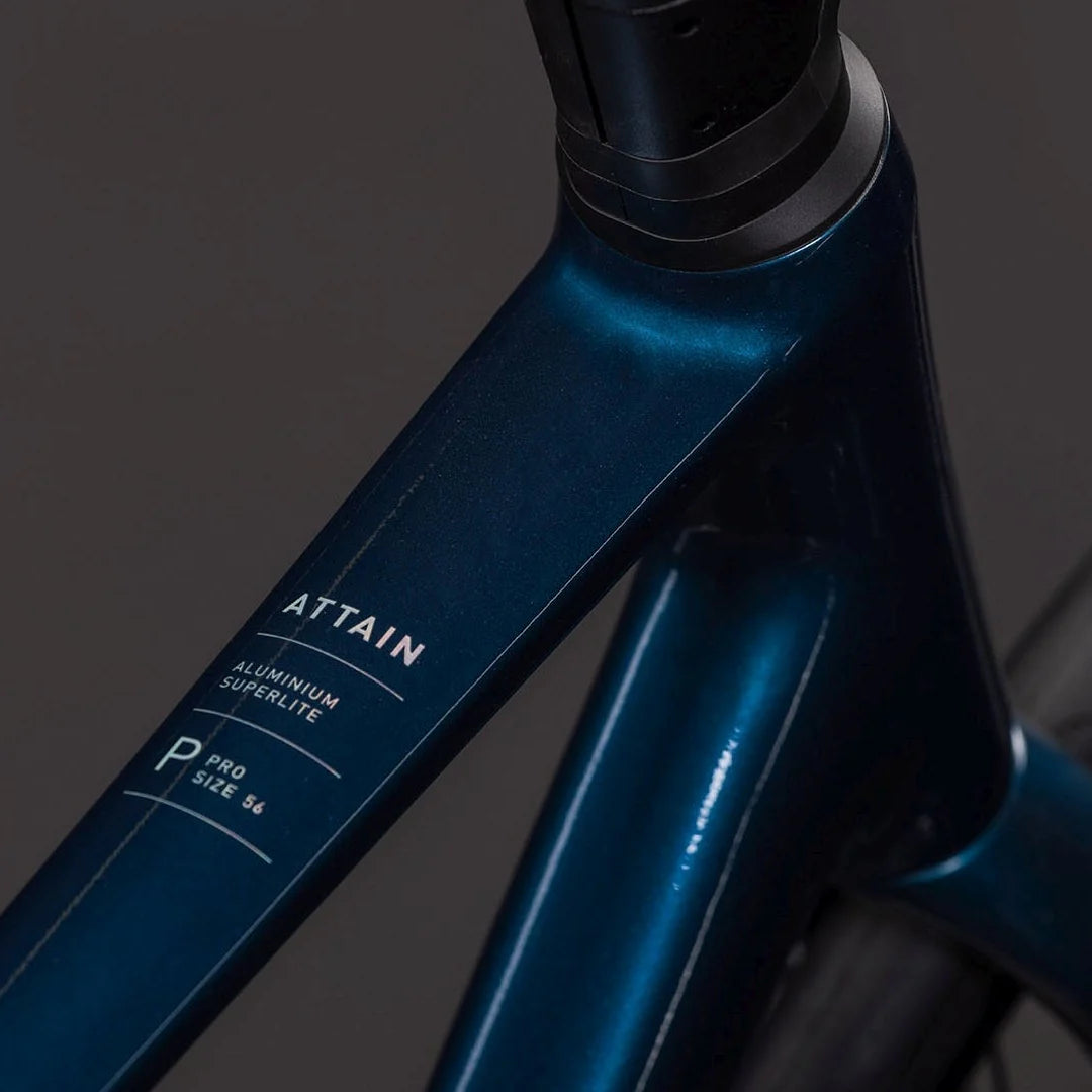 Bicicleta ATTAIN PRO NAUTICA´N´PRISM