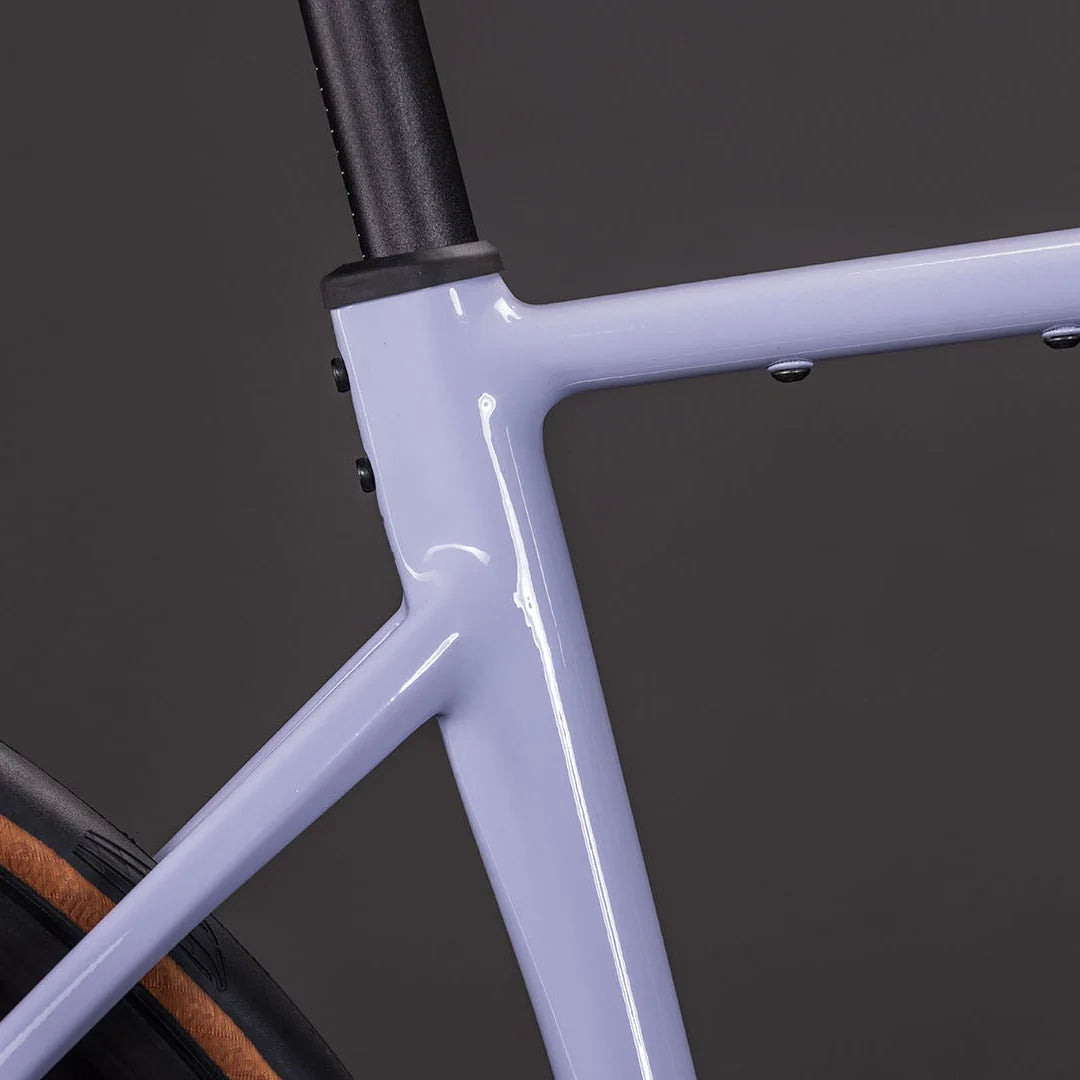Bicicleta ATTAIN RACE CYCLAMEN´N´BLACK