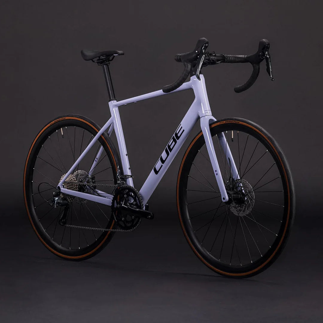 Bicicleta ATTAIN RACE CYCLAMEN´N´BLACK
