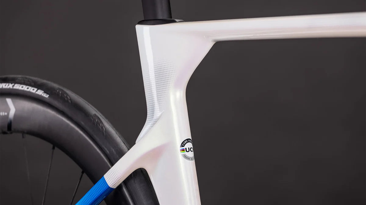 Bicicleta Ruta Litening Areo C:68X Race Teamline