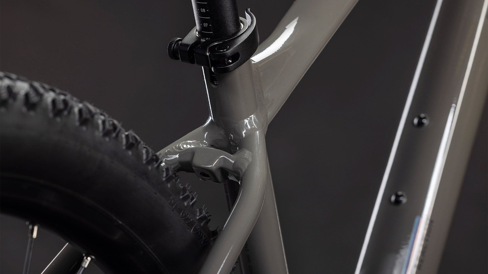 Bicicleta Mountain Bike Reaction Pro Aro 29
