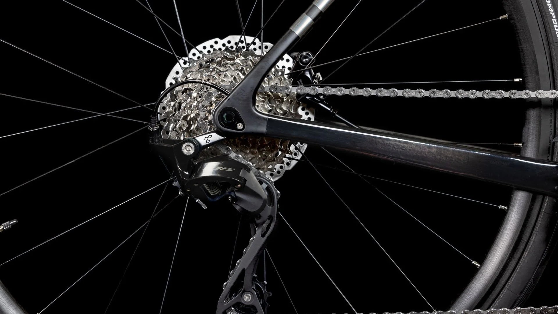 Bicicleta Ruta Attain C:62 Race Blackline
