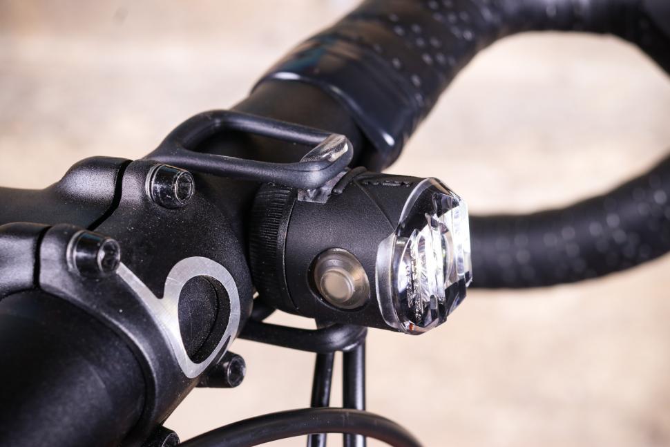 Set De Luces Femto Usb Drive Pair Black Lezyne
