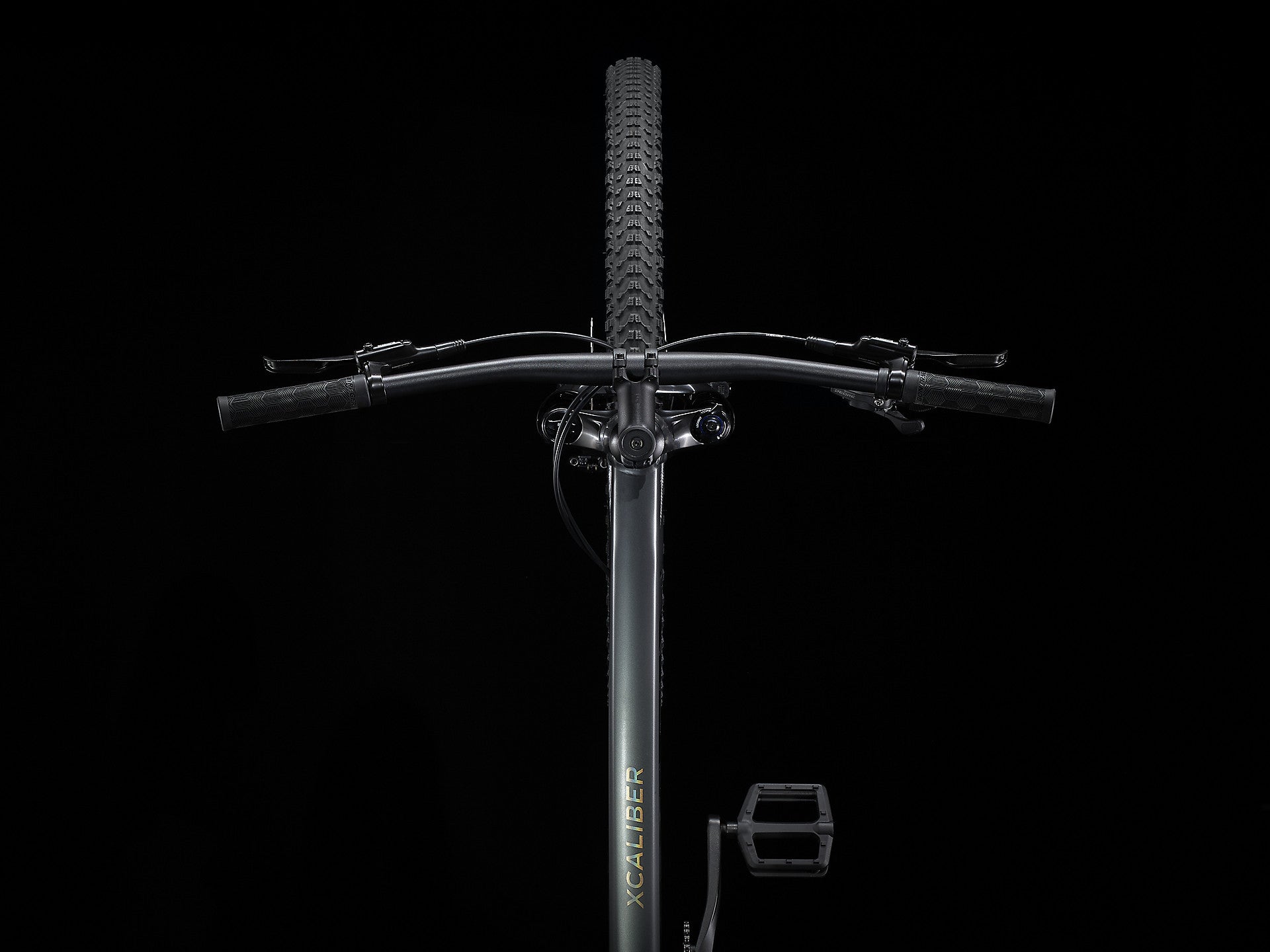 Bicicleta Mountain Bike X-Caliber 8 Aro 29